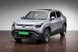 Maruti Suzuki E Vitara Color Splendid Silver